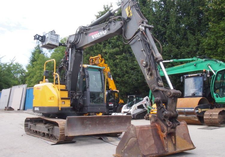 Koparka gąsienicowa Volvo ECR145D 2010 KOPARKA VOLVO - Ekskavator perayap: gambar 2 Koparka gąsienicowa Volvo ECR145D 2010 KOPARKA VOLVO - Ekskavator perayap: gambar 2