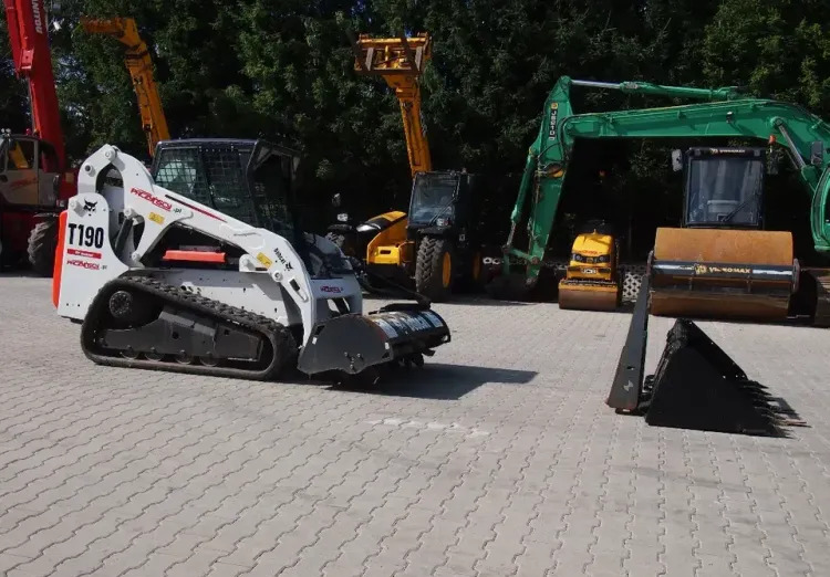 Miniładowarka Bobcat T190 2012 - Track loader yang ringkas: gambar 3 Miniładowarka Bobcat T190 2012 - Track loader yang ringkas: gambar 3