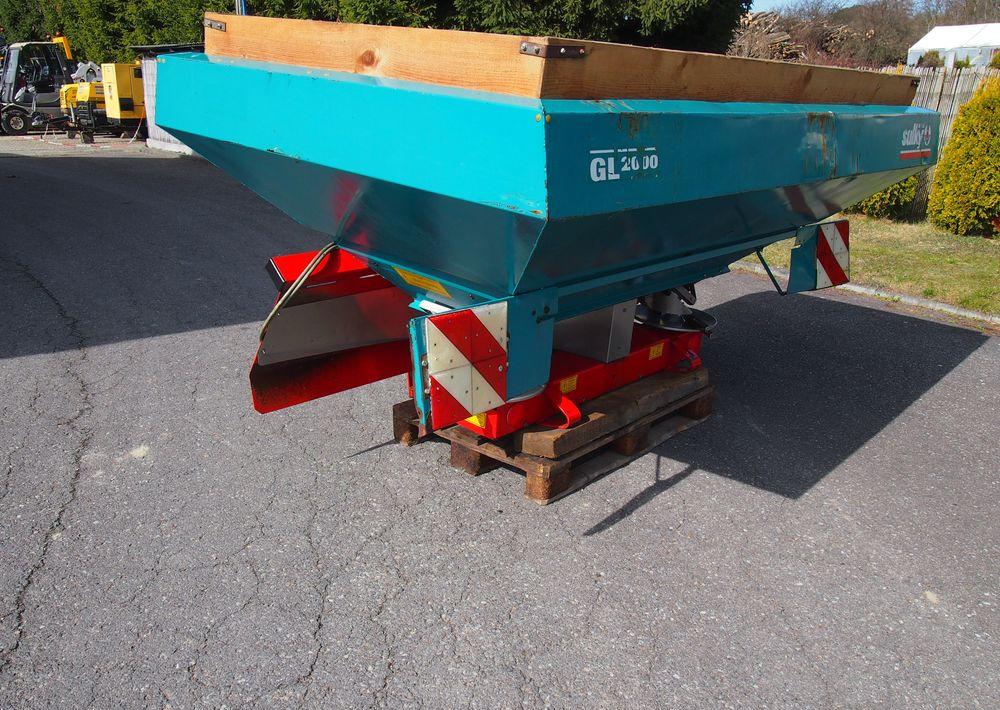 Rozsiewacz nawozów Sulky DPX GL 2000 18-24m Rozsiewacz nawozów Sulky - Penyebar pupuk: gambar 3 Rozsiewacz nawozów Sulky DPX GL 2000 18-24m Rozsiewacz nawozów Sulky - Penyebar pupuk: gambar 3