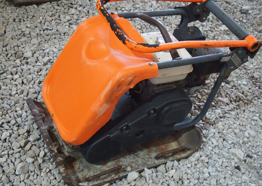 Ubijarka Belle PC5000E 2009 Zagęszczarka ubijarka Bella - Pelat getar: gambar 1 Ubijarka Belle PC5000E 2009 Zagęszczarka ubijarka Bella - Pelat getar: gambar 1
