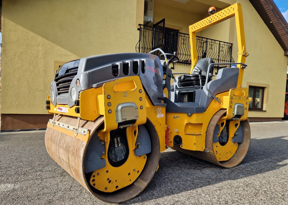 Walec Hamm HD14VV 2014 Walec HAMM HD 14VV silnik KUBOTA - Roller: gambar 2 Walec Hamm HD14VV 2014 Walec HAMM HD 14VV silnik KUBOTA - Roller: gambar 2