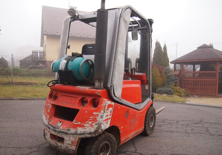 Wózek widłowy Toyota 8f 2011 TRIPLEX - Forklift LPG: gambar 4 Wózek widłowy Toyota 8f 2011 TRIPLEX - Forklift LPG: gambar 4