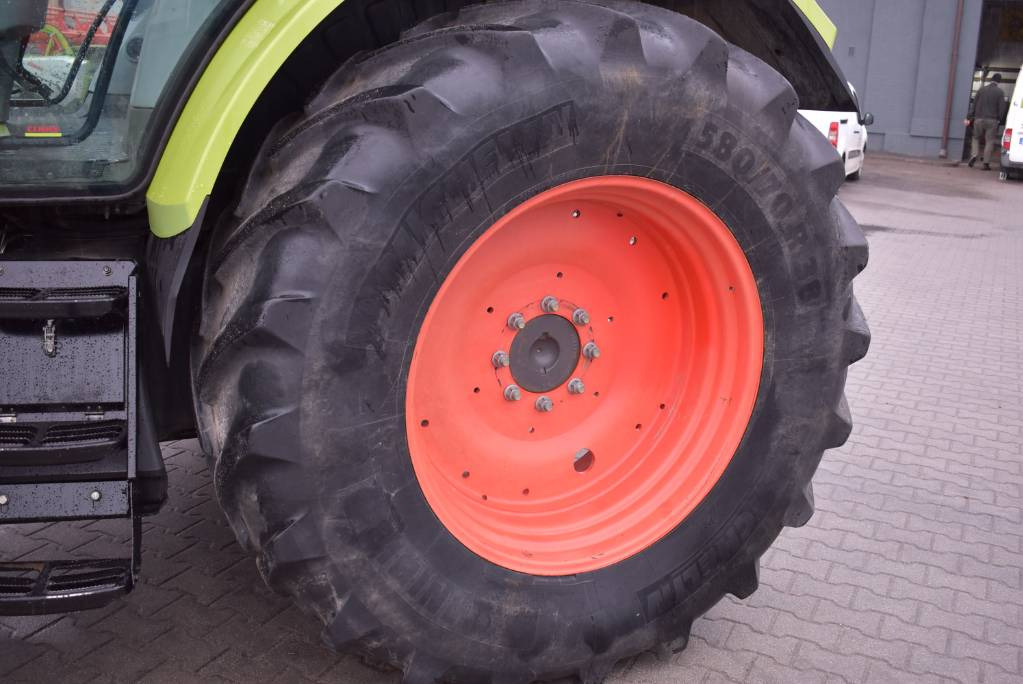 Traktor Claas Arion 630: gambar 18
