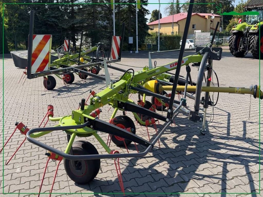 Tedder/ Menyapu Claas Volto 45: gambar 8