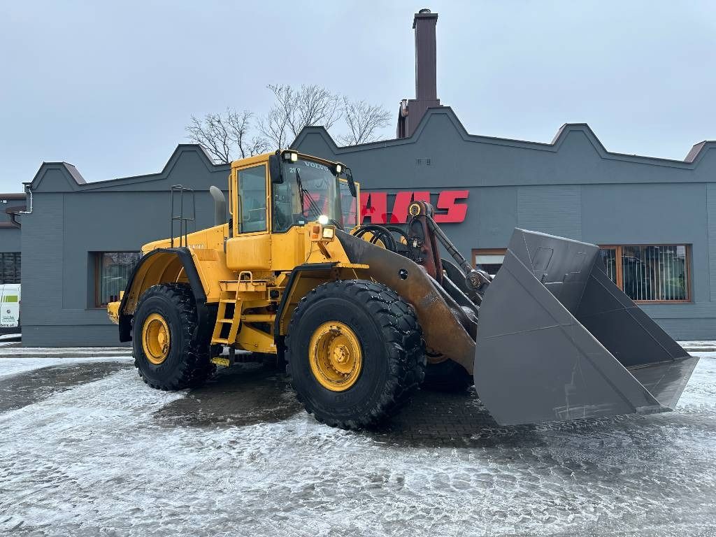 Volvo L180E - Wheel loader: gambar 1 Volvo L180E - Wheel loader: gambar 1