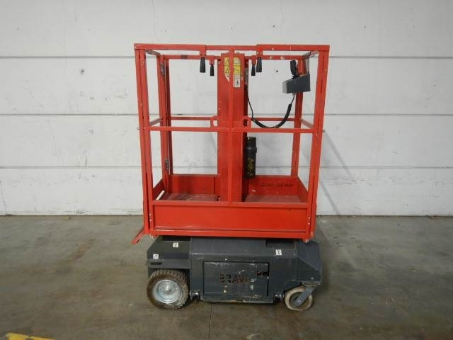 Bravi Leonardo HD - Lift tiang vertikal: gambar 1 Bravi Leonardo HD - Lift tiang vertikal: gambar 1