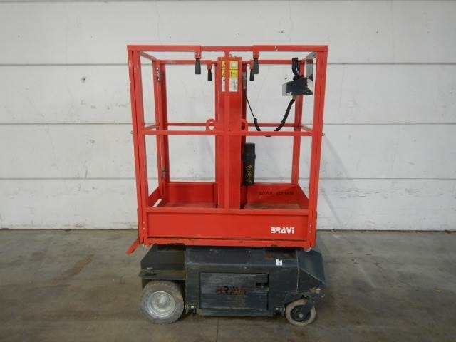 Bravi Lui Mini HD - Lift tiang vertikal: gambar 1 Bravi Lui Mini HD - Lift tiang vertikal: gambar 1