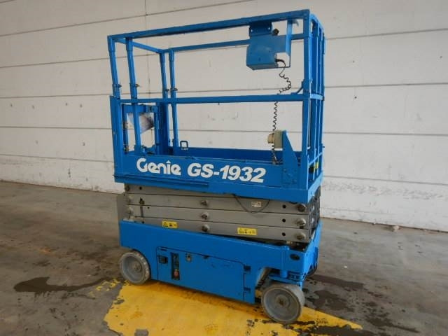 Genie GS1932 - Scissor lifts: gambar 2 Genie GS1932 - Scissor lifts: gambar 2