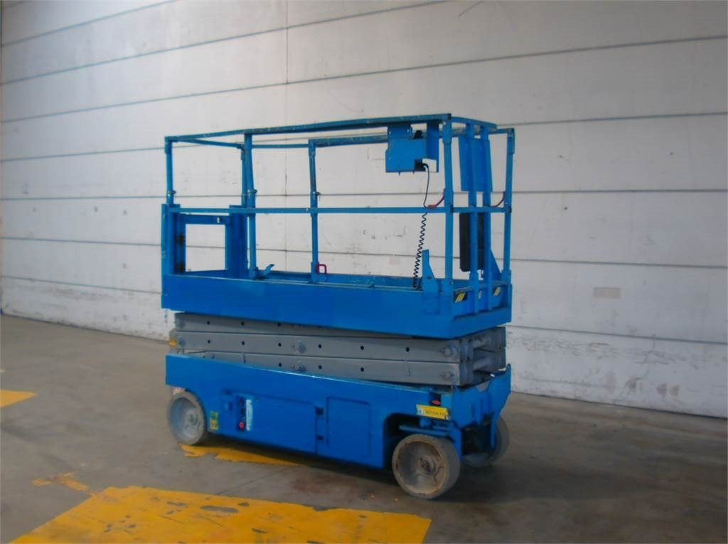 Genie GS2032 - Scissor lifts: gambar 2 Genie GS2032 - Scissor lifts: gambar 2