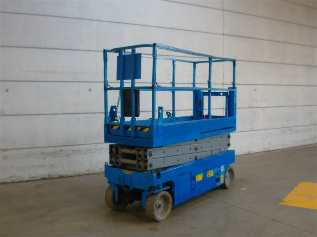 Genie GS2032 - Scissor lifts: gambar 4 Genie GS2032 - Scissor lifts: gambar 4
