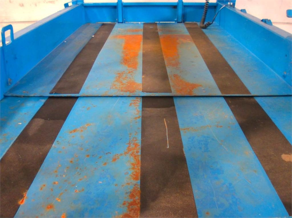 Scissor lifts Genie GS3246: gambar 10 Scissor lifts Genie GS3246: gambar 10