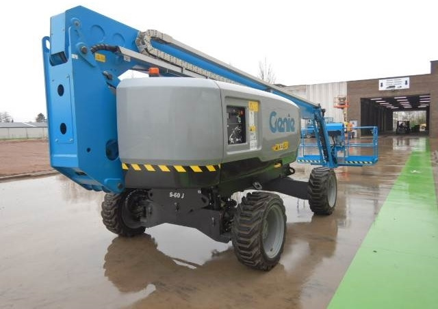 Genie S60J - Boom teleskopik: gambar 4 Genie S60J - Boom teleskopik: gambar 4