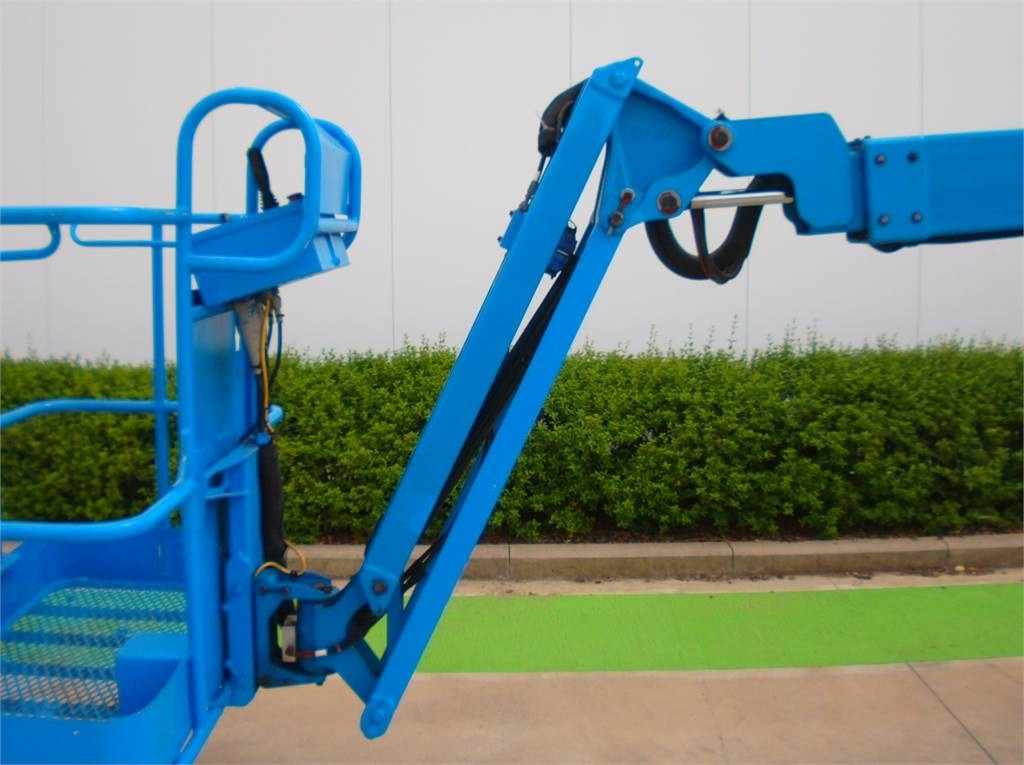 Genie Z34-22N - Boom artikulasi: gambar 5 Genie Z34-22N - Boom artikulasi: gambar 5