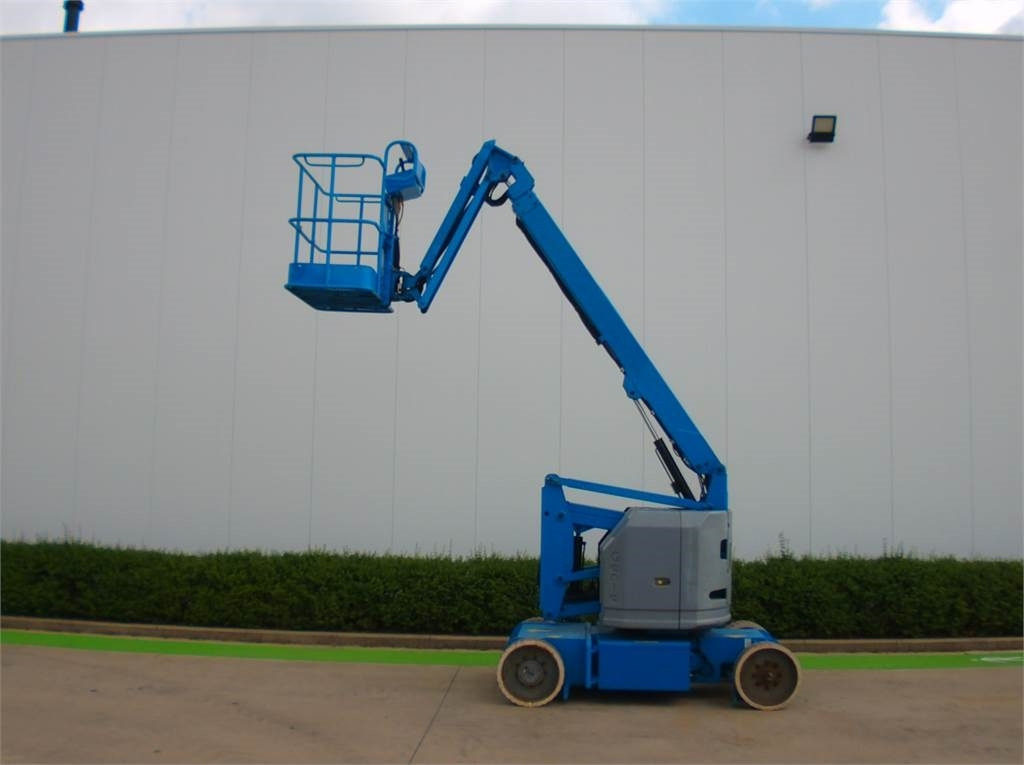 Genie Z34-22N - Boom artikulasi: gambar 4 Genie Z34-22N - Boom artikulasi: gambar 4