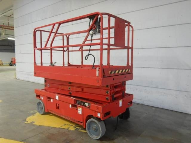 Haulotte Compact 10 - Scissor lifts: gambar 3 Haulotte Compact 10 - Scissor lifts: gambar 3