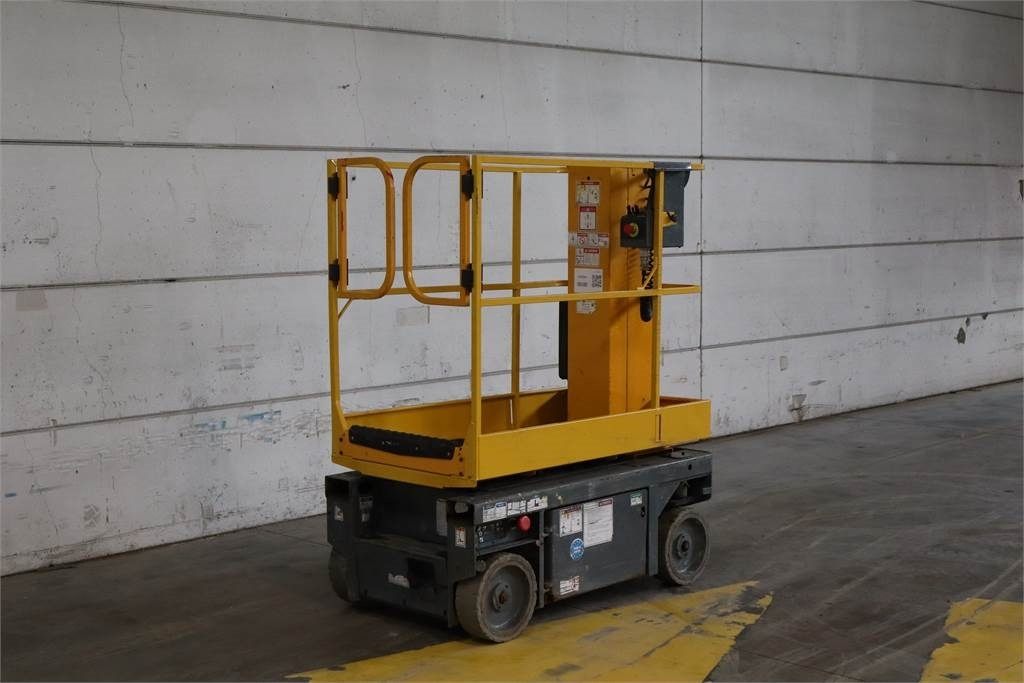 Haulotte STAR 6  - Lift tiang vertikal: gambar 3 Haulotte STAR 6  - Lift tiang vertikal: gambar 3