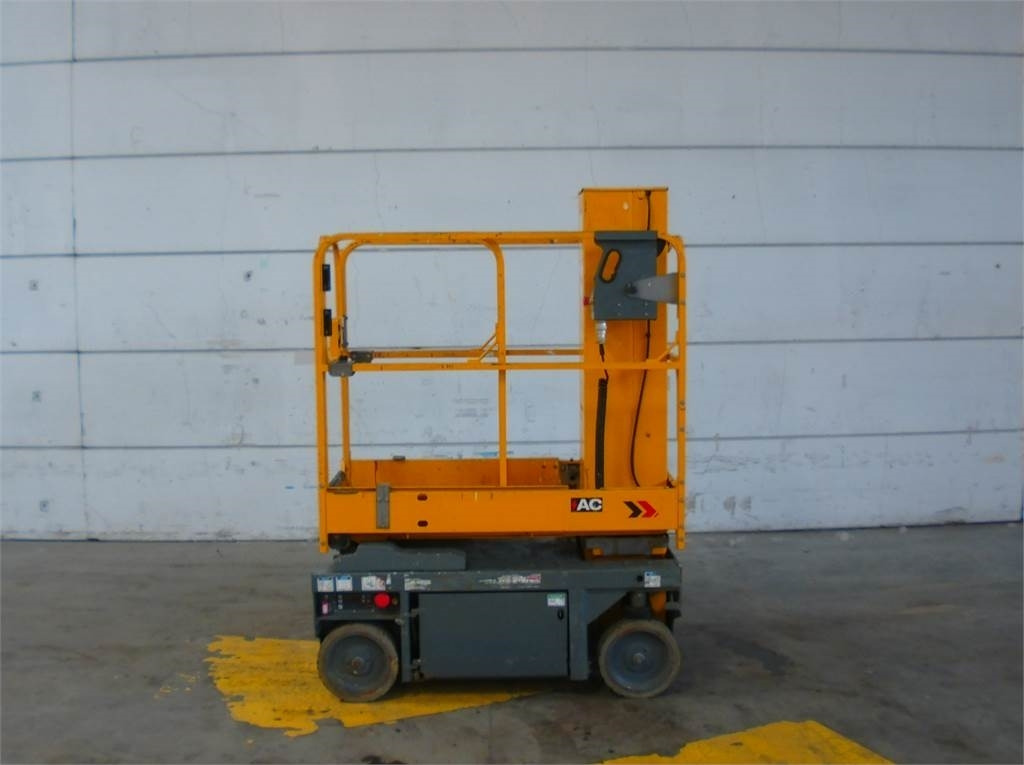 Haulotte STAR8S - Lift tiang vertikal: gambar 1 Haulotte STAR8S - Lift tiang vertikal: gambar 1