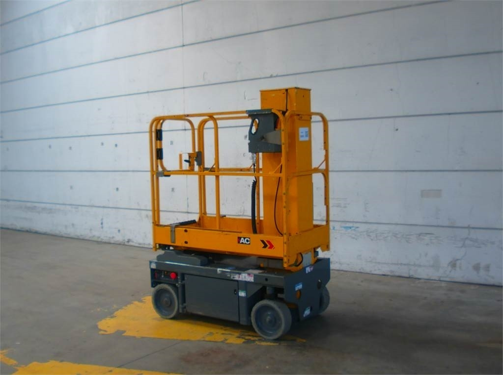 Haulotte STAR8S - Lift tiang vertikal: gambar 2 Haulotte STAR8S - Lift tiang vertikal: gambar 2