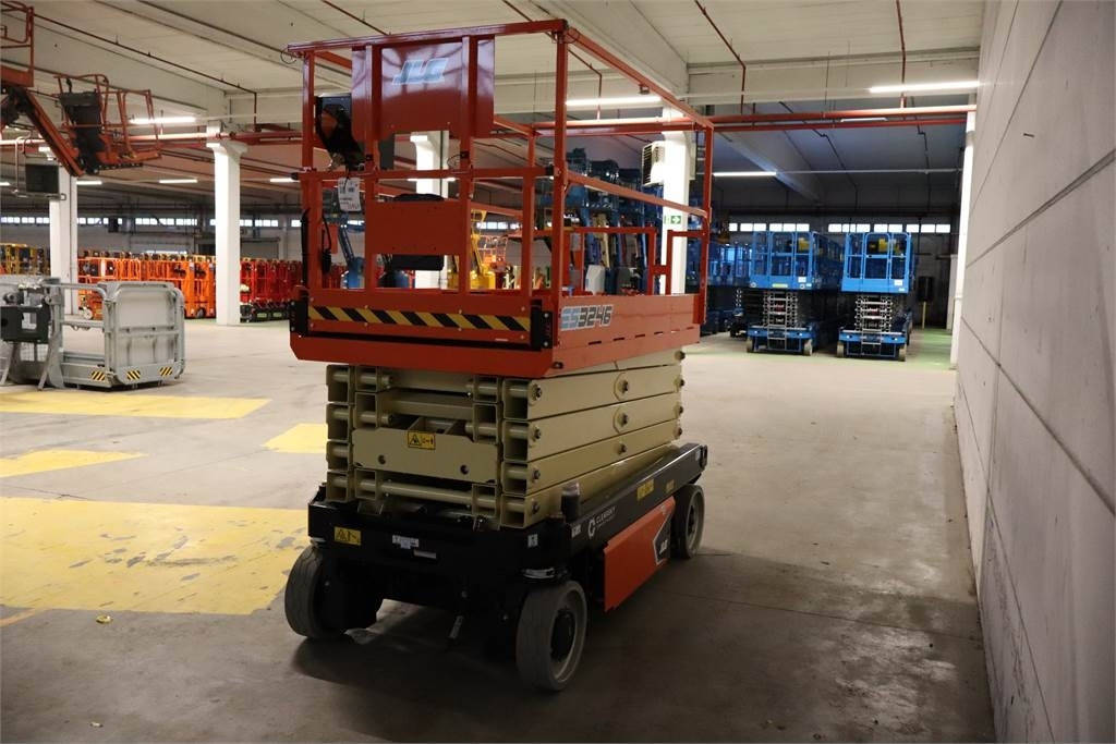 JLG ES3246 - Scissor lifts: gambar 4 JLG ES3246 - Scissor lifts: gambar 4