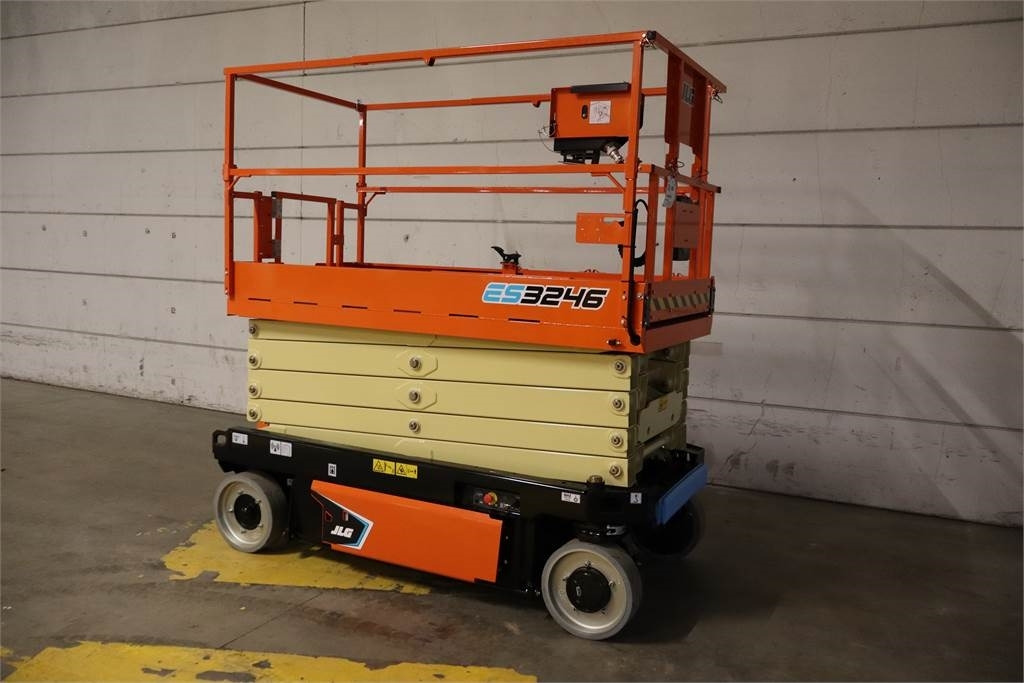 JLG ES3246 - Scissor lifts: gambar 3 JLG ES3246 - Scissor lifts: gambar 3