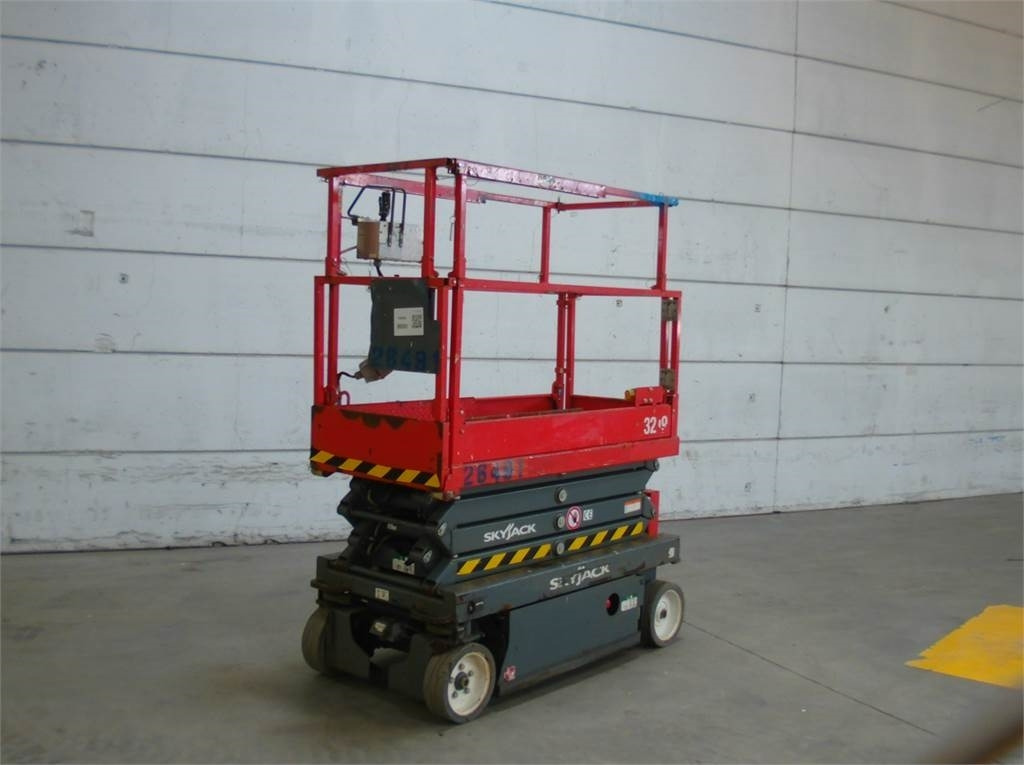 SkyJack SJ3219 - Scissor lifts: gambar 4 SkyJack SJ3219 - Scissor lifts: gambar 4
