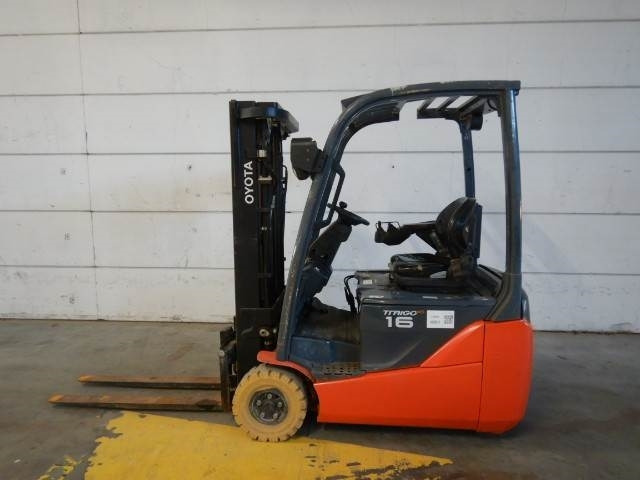 Toyota 8FBEK16T - Forklift listrik: gambar 1 Toyota 8FBEK16T - Forklift listrik: gambar 1