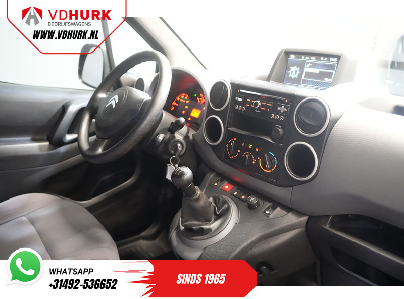 Citroën Berlingo 1.6 HDI 90 pk (XL) L2 EXPORT ONLY 3 Pers./ NL-auto/ Navi/ Airco/ Trekhaak - Van kecil: gambar 3 Citroën Berlingo 1.6 HDI 90 pk (XL) L2 EXPORT ONLY 3 Pers./ NL-auto/ Navi/ Airco/ Trekhaak - Van kecil: gambar 3