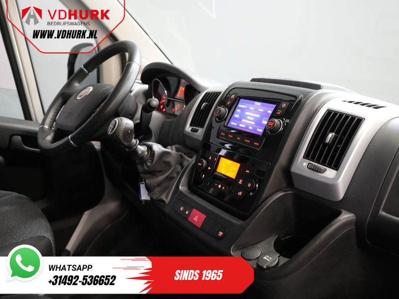 Fiat Ducato 2.3 MJ 120 pk L2H2 BPM VRIJ! Glasresteel/ Glastransporter/ Glaswagen/ Navi/ Climate/ Camera/ 2.5t Trekverm/ Imperiaal - Van kecil: gambar 3 Fiat Ducato 2.3 MJ 120 pk L2H2 BPM VRIJ! Glasresteel/ Glastransporter/ Glaswagen/ Navi/ Climate/ Camera/ 2.5t Trekverm/ Imperiaal - Van kecil: gambar 3