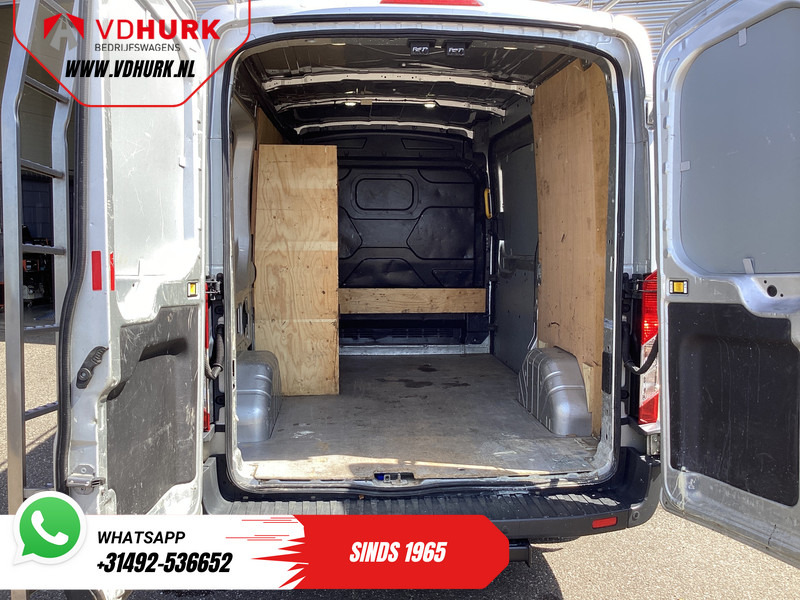 Ford Transit 330 2.0 TDCI L2H2 Trend EXPORT ONLY NL Auto/ 2.8t Trekverm./ Imperiaal/ Navigatie/ Camera/ PDC/ Cruise/ Airco - Van kecil: gambar 5 Ford Transit 330 2.0 TDCI L2H2 Trend EXPORT ONLY NL Auto/ 2.8t Trekverm./ Imperiaal/ Navigatie/ Camera/ PDC/ Cruise/ Airco - Van kecil: gambar 5