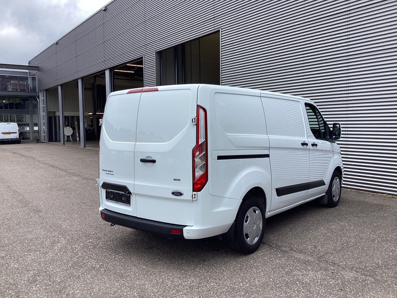 Ford Transit Custom 1.0 130 pk PHEV Trend BPM VRIJ! 2xSchuifdeur/ Carplay/ Stoelverw./ Camera/ Cruise/ PDC - Van panel: gambar 4 Ford Transit Custom 1.0 130 pk PHEV Trend BPM VRIJ! 2xSchuifdeur/ Carplay/ Stoelverw./ Camera/ Cruise/ PDC - Van panel: gambar 4