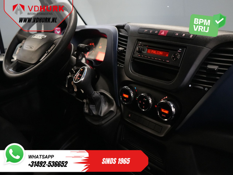 Iveco Daily 35C14D 2.3 140 pk Aut. ZF DC Dubbel Cabine 6Pers./ Kipper/ Pick Up/ Open Laadbak/ 3.5t Trekverm./ Dubbel Lucht/ Gev.Stoel/ Clima - Van flatbed, Van kombi: gambar 3 Iveco Daily 35C14D 2.3 140 pk Aut. ZF DC Dubbel Cabine 6Pers./ Kipper/ Pick Up/ Open Laadbak/ 3.5t Trekverm./ Dubbel Lucht/ Gev.Stoel/ Clima - Van flatbed, Van kombi: gambar 3
