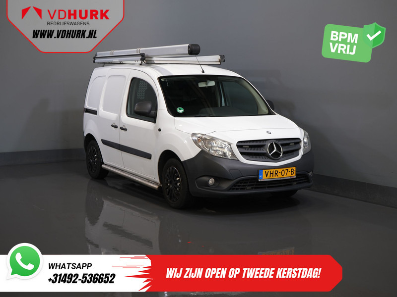 Mercedes-Benz Citan 112 BENZINE MARGE Imperiaal/ Inrichting/ Sidebars/ Airco/ Trekhaak/ PDC - Van kecil: gambar 1 Mercedes-Benz Citan 112 BENZINE MARGE Imperiaal/ Inrichting/ Sidebars/ Airco/ Trekhaak/ PDC - Van kecil: gambar 1
