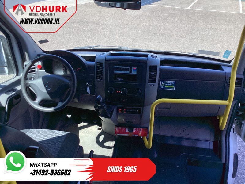 Mercedes-Benz Sprinter 313 2.2 CDI L2H2 € 10.164 Incl. BTW BPM VRIJ! Combi/ 9 Persoons/ Kombi/ 9P/ Airco/ Rolstoellift - Bus mini, Van penumpang: gambar 3 Mercedes-Benz Sprinter 313 2.2 CDI L2H2 € 10.164 Incl. BTW BPM VRIJ! Combi/ 9 Persoons/ Kombi/ 9P/ Airco/ Rolstoellift - Bus mini, Van penumpang: gambar 3