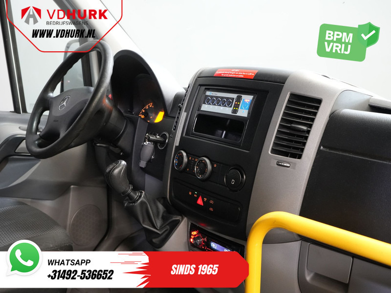Mercedes-Benz Sprinter 313 2.2 CDI L2H2 €9.680 Incl. BTW BPM VRIJ! EXPORT Combi/ 9 Persoons/ Kombi/ 9P/ Airco/ Rolstoellift - Bus mini, Van penumpang: gambar 3 Mercedes-Benz Sprinter 313 2.2 CDI L2H2 €9.680 Incl. BTW BPM VRIJ! EXPORT Combi/ 9 Persoons/ Kombi/ 9P/ Airco/ Rolstoellift - Bus mini, Van penumpang: gambar 3