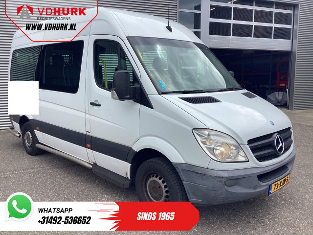 Mercedes-Benz Sprinter 313 2.2 CDI L2H2 €9.922 Incl. BTW BPM VRIJ! EXPORT ONLY Combi/ 9 Persoons/ Kombi/ 9P/ Airco/ Rolstoellift - Bus mini, Van penumpang: gambar 1 Mercedes-Benz Sprinter 313 2.2 CDI L2H2 €9.922 Incl. BTW BPM VRIJ! EXPORT ONLY Combi/ 9 Persoons/ Kombi/ 9P/ Airco/ Rolstoellift - Bus mini, Van penumpang: gambar 1