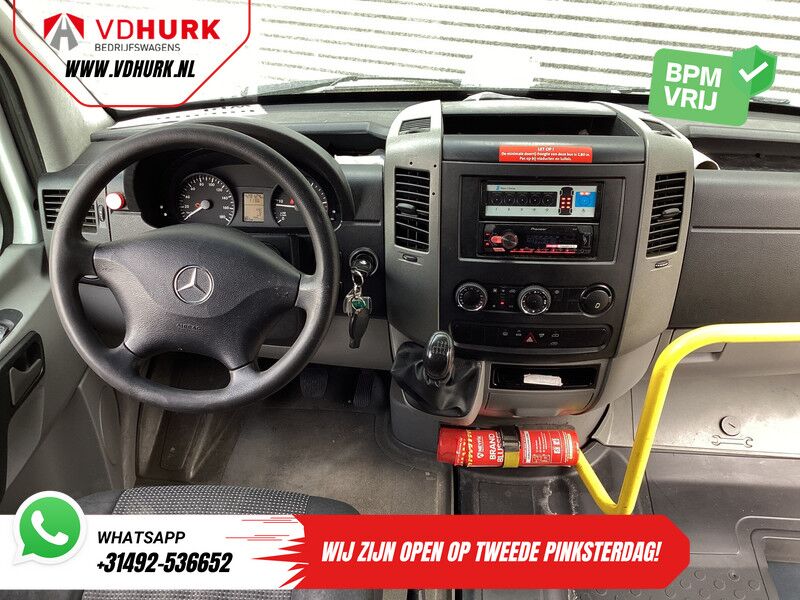 Mercedes-Benz Sprinter 313 2.2 CDI L3H2 €8.773 Incl. BTW BPM VRIJ! EXPORT Combi/ 9 Persoons/ Kombi/ 9P/ Airco/ Rolstoellift - Van penumpang: gambar 3 Mercedes-Benz Sprinter 313 2.2 CDI L3H2 €8.773 Incl. BTW BPM VRIJ! EXPORT Combi/ 9 Persoons/ Kombi/ 9P/ Airco/ Rolstoellift - Van penumpang: gambar 3