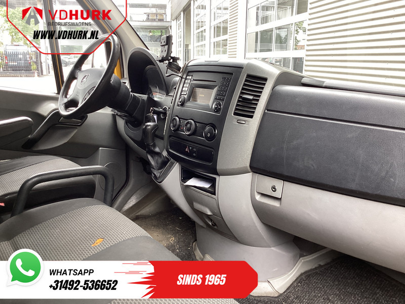 Mercedes-Benz Sprinter 316 2.2 CDI Aut. L2H2 EXPORT ONLY 3,5T Trekgewicht / Airco/ Cruise/ Trekhaak - Van panel: gambar 3 Mercedes-Benz Sprinter 316 2.2 CDI Aut. L2H2 EXPORT ONLY 3,5T Trekgewicht / Airco/ Cruise/ Trekhaak - Van panel: gambar 3