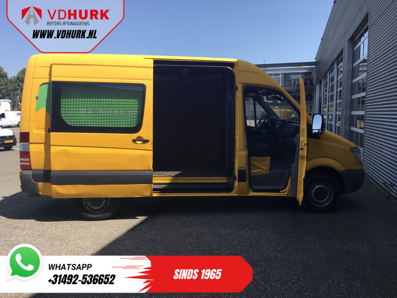 Mercedes-Benz Sprinter 316 2.2 CDI Aut. L2H2 EXPORT ONLY 3.5T Trekgewicht / Airco/ Cruise/ Trekhaak - Van panel: gambar 5 Mercedes-Benz Sprinter 316 2.2 CDI Aut. L2H2 EXPORT ONLY 3.5T Trekgewicht / Airco/ Cruise/ Trekhaak - Van panel: gambar 5