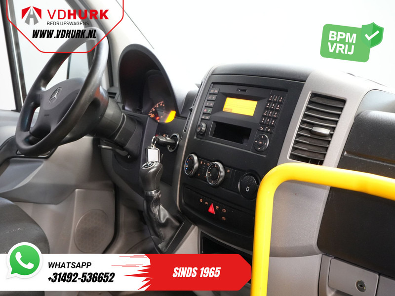 Mercedes-Benz Sprinter Mercedes-Benz 313 2.2 CDI Aut. E6 L2H2 €10.890 Incl. BTW BPM VRIJ! EXPORT ONLY Combi/ 9 Persoons/ Kombi/ 9P/ Airco/ Rolstoellift - Bus mini, Van penumpang: gambar 3 Mercedes-Benz Sprinter Mercedes-Benz 313 2.2 CDI Aut. E6 L2H2 €10.890 Incl. BTW BPM VRIJ! EXPORT ONLY Combi/ 9 Persoons/ Kombi/ 9P/ Airco/ Rolstoellift - Bus mini, Van penumpang: gambar 3