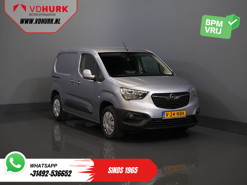 Opel Combo 1.2 Turbo 130 pk Aut. BENZINE BPM VRIJ! Keyless/ Carplay/ PDC/ Cruise/ Trekhaak/ Airco - Van kecil: gambar 1 Opel Combo 1.2 Turbo 130 pk Aut. BENZINE BPM VRIJ! Keyless/ Carplay/ PDC/ Cruise/ Trekhaak/ Airco - Van kecil: gambar 1