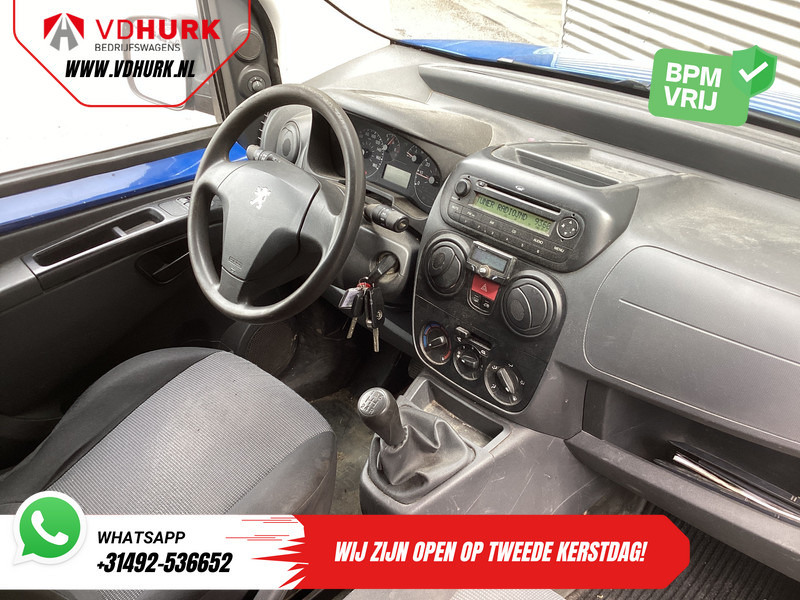 Peugeot Bipper 1.4 HDi EXPORT ONLY Rijdt prima/ Carkit/ Betimmerd/ Radio/ Trekhaak - Van kecil: gambar 3 Peugeot Bipper 1.4 HDi EXPORT ONLY Rijdt prima/ Carkit/ Betimmerd/ Radio/ Trekhaak - Van kecil: gambar 3