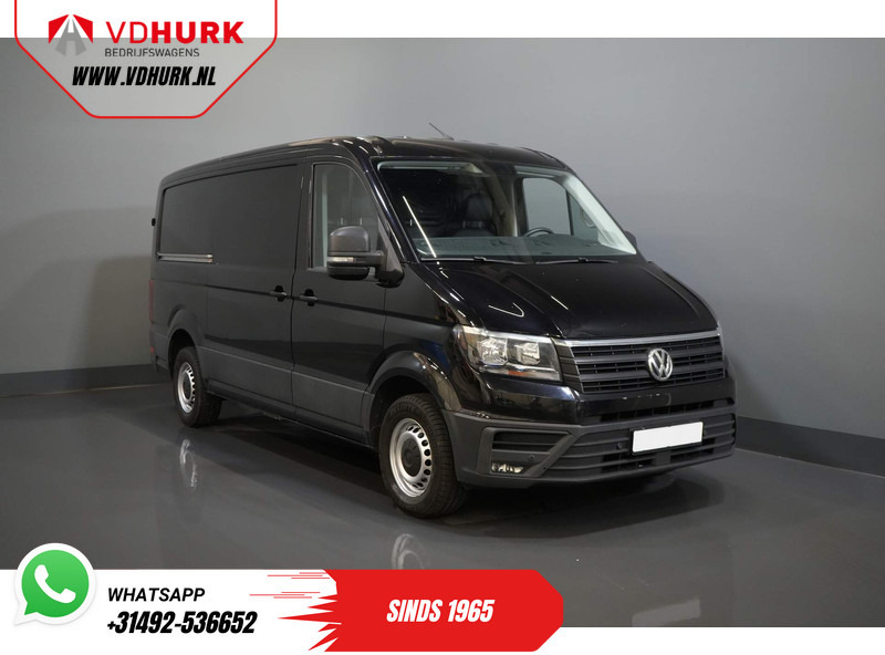 Volkswagen Crafter 35 2.0 TDI 140 pk DSG Aut. L3H2 EXPORT ONLY Navi/ Carplay/ PDC/ Cruise/ Trekhaak/ Airco - Van panel: gambar 1 Volkswagen Crafter 35 2.0 TDI 140 pk DSG Aut. L3H2 EXPORT ONLY Navi/ Carplay/ PDC/ Cruise/ Trekhaak/ Airco - Van panel: gambar 1