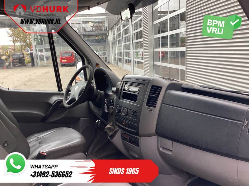 Volkswagen Crafter 50 2.5 TDI Aut. L2H2 DC Dubbel Cabine EXPORT 5 cil/ 3.5t Trekverm./ Airco/ 6 Pers./ 270Gr.Deuren/ Trekhaak - Van panel, Van kombi: gambar 3 Volkswagen Crafter 50 2.5 TDI Aut. L2H2 DC Dubbel Cabine EXPORT 5 cil/ 3.5t Trekverm./ Airco/ 6 Pers./ 270Gr.Deuren/ Trekhaak - Van panel, Van kombi: gambar 3