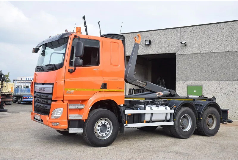 DAF CF 460 - Hook lift: gambar 4 DAF CF 460 - Hook lift: gambar 4