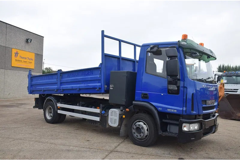 Iveco EuroCargo 120 - Truk jungkit: gambar 4 Iveco EuroCargo 120 - Truk jungkit: gambar 4