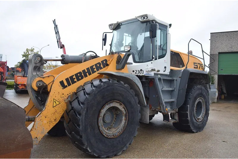 Liebherr L576 X power -stock id93 - Wheel loader: gambar 3 Liebherr L576 X power -stock id93 - Wheel loader: gambar 3
