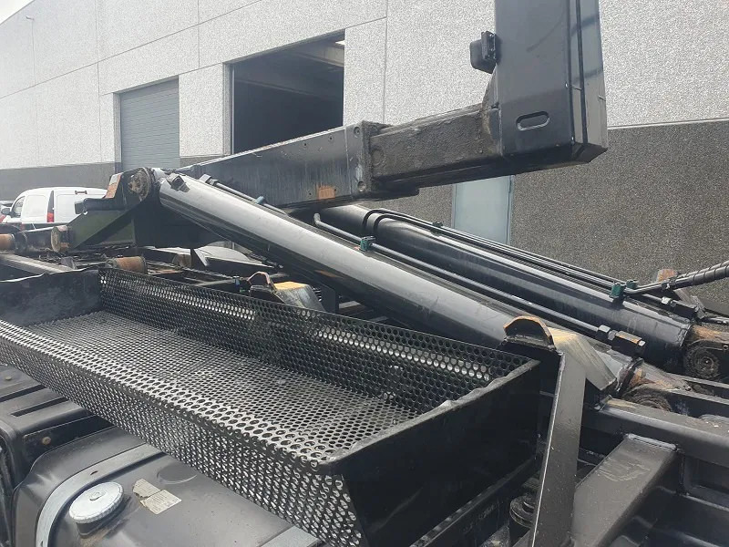 MAN TGS 33.440 - Hook lift: gambar 5 MAN TGS 33.440 - Hook lift: gambar 5