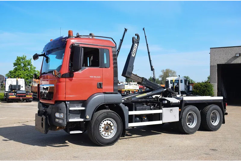 MAN TGS 33.440 - Hook lift: gambar 2 MAN TGS 33.440 - Hook lift: gambar 2