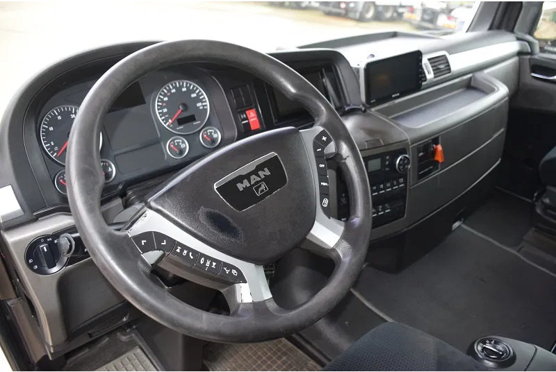 MAN TGX 26.480 - Truk sasis: gambar 5 MAN TGX 26.480 - Truk sasis: gambar 5
