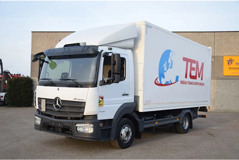 Mercedes-Benz Atego 1021 - Truk box: gambar 2 Mercedes-Benz Atego 1021 - Truk box: gambar 2